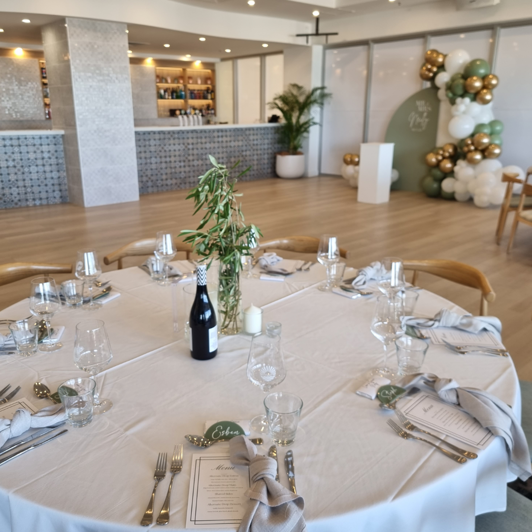Glenelg Pier Hotel
